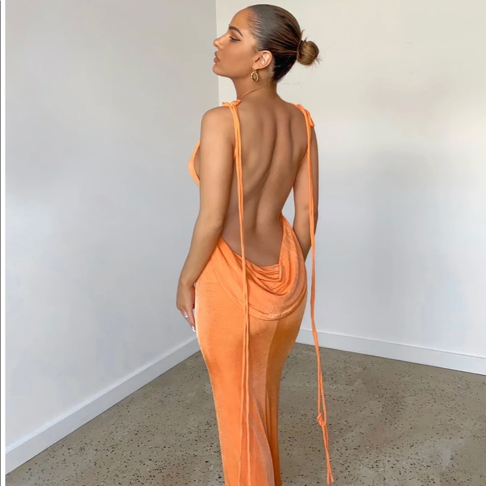 MELANI THE LABEL ORANGE CRISTINA DRESS